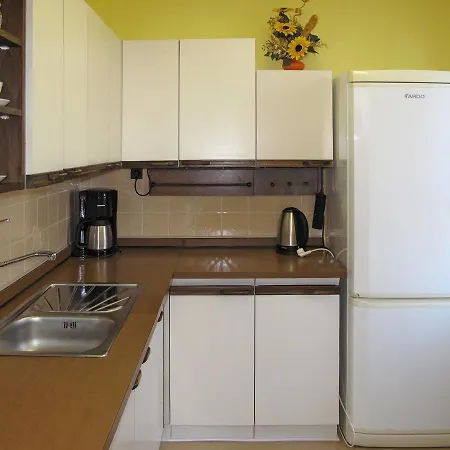 Haus Prokes 100w